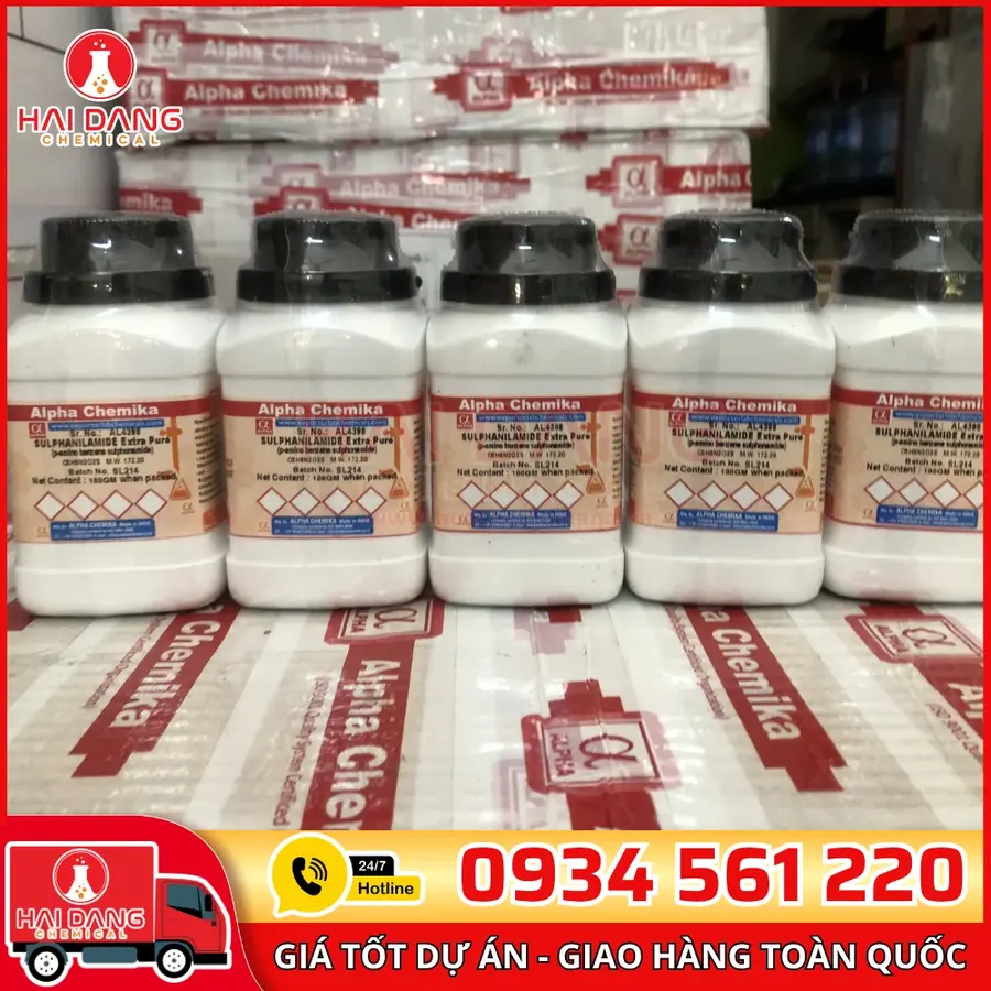 Sodium hydroxide  lọ 500g, hãng Alpha Chemika