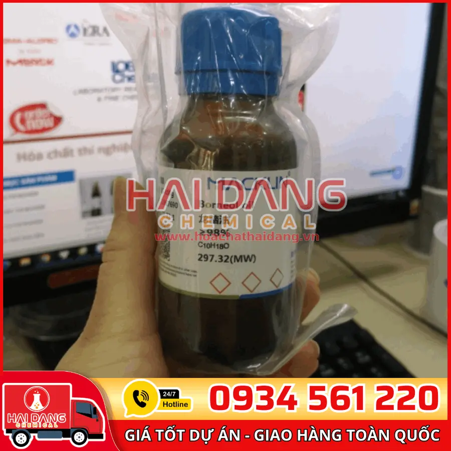 Borneol oil ≥98% 100g - Macklin