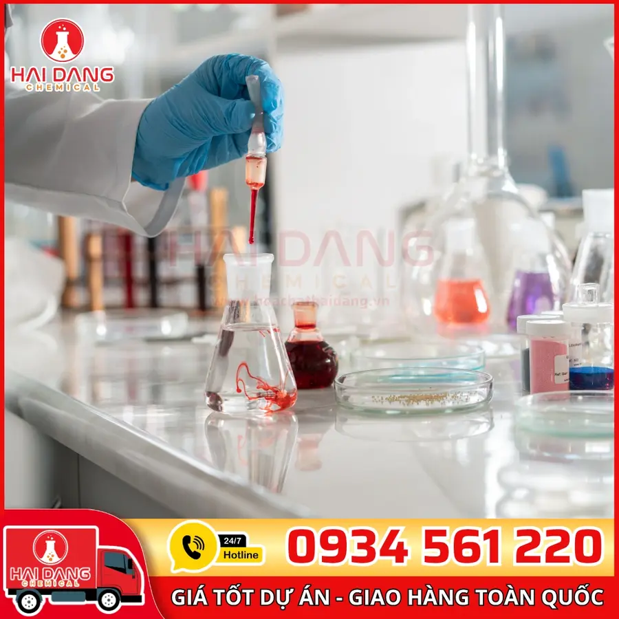 Quinine Sulphate lọ 25g, hãng Alpha Chemika