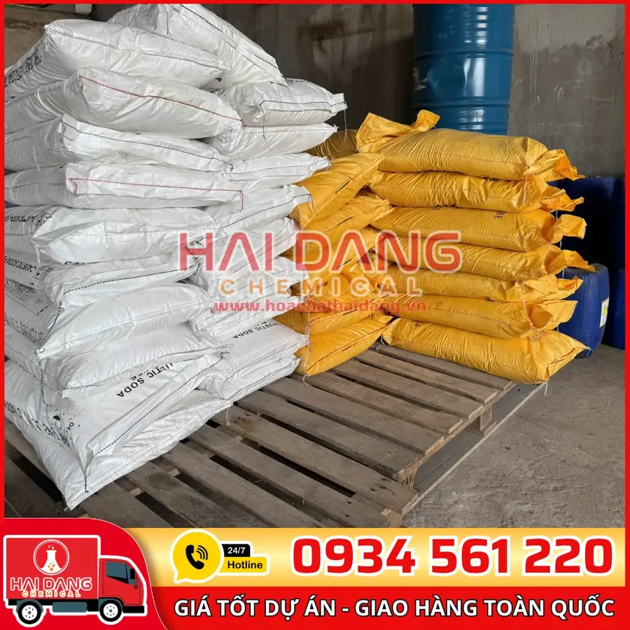 Xút Vảy NaOH 99% – Hóa Chất Bể Bơi Giá Tốt Sẵn Kho