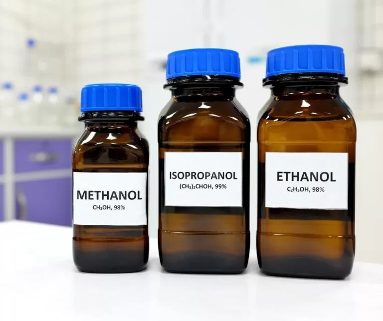 ISOPROPANOL LÀ GÌ? PHÂN BIỆT VỚI ETHANOL